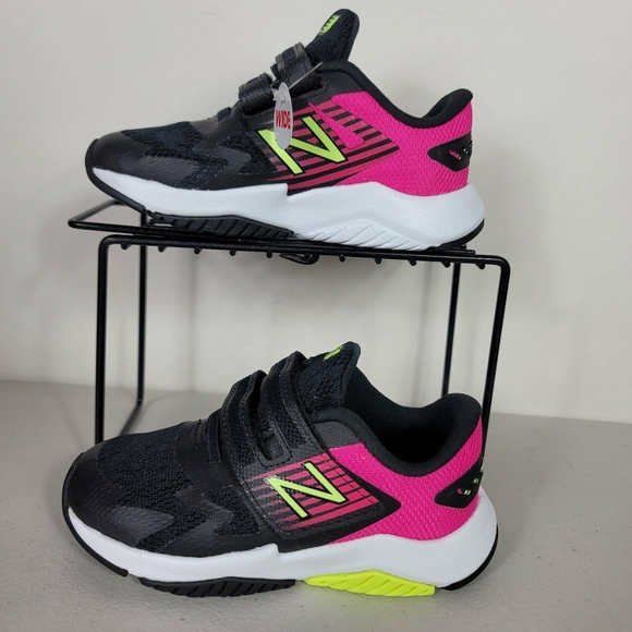New Balance Other - New Balance Rave Run Toddlers Girl's Sneakers Running Shoes Black Pink Size 9 W
